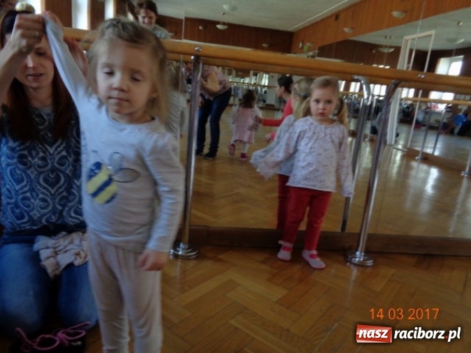 Zdjęcie w galerii na portalu naszraciborz.pl: Fiku-miku powitało już wiosnę  wiadomości z regionu