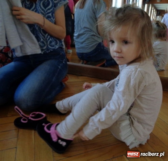 Zdjęcie w galerii na portalu naszraciborz.pl: Fiku-miku powitało już wiosnę  wiadomości z regionu