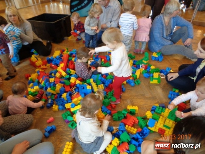 Zdjęcie w galerii na portalu naszraciborz.pl: Fiku-miku powitało już wiosnę  wiadomości z regionu