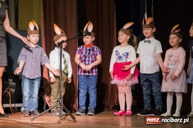 Zdjęcie w galerii na portalu naszraciborz.pl: Kiermasz wielkanocny w Krzanowicach wiadomości z regionu