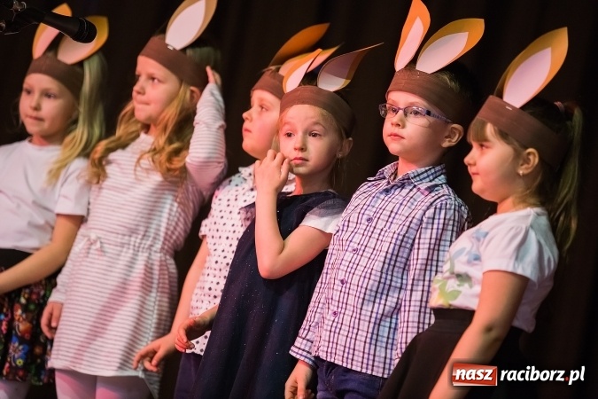 Zdjęcie w galerii na portalu naszraciborz.pl: Kiermasz wielkanocny w Krzanowicach wiadomości z regionu