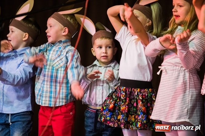 Zdjęcie w galerii na portalu naszraciborz.pl: Kiermasz wielkanocny w Krzanowicach wiadomości z regionu