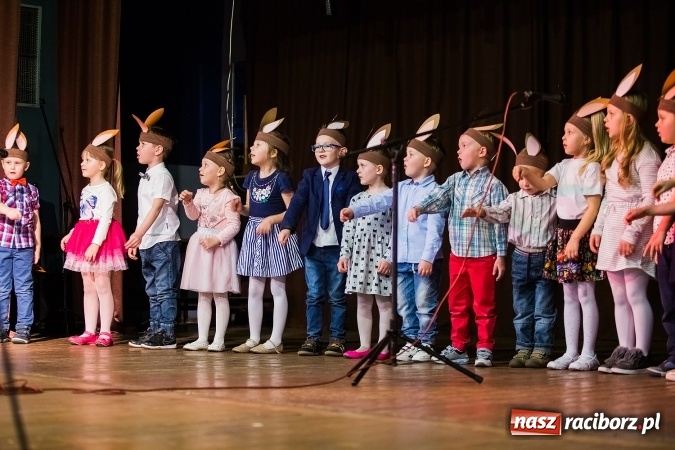 Zdjęcie w galerii na portalu naszraciborz.pl: Kiermasz wielkanocny w Krzanowicach wiadomości z regionu