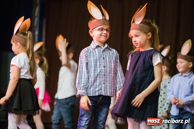 Zdjęcie w galerii na portalu naszraciborz.pl: Kiermasz wielkanocny w Krzanowicach wiadomości z regionu