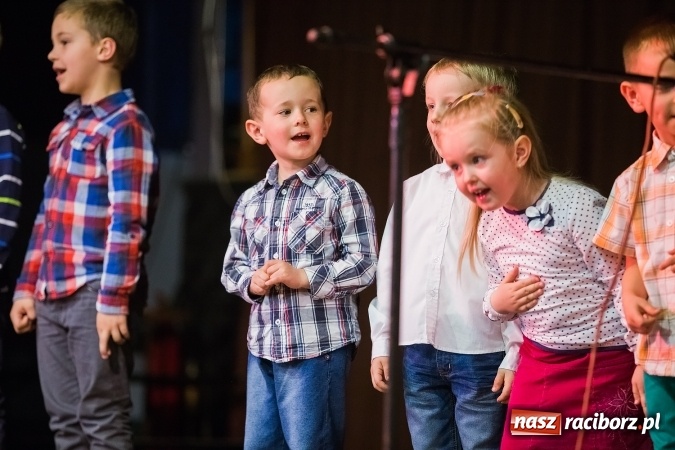 Zdjęcie w galerii na portalu naszraciborz.pl: Kiermasz wielkanocny w Krzanowicach wiadomości z regionu