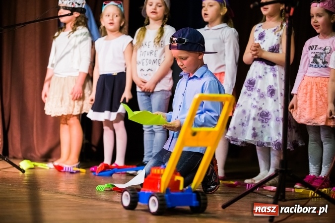 Zdjęcie w galerii na portalu naszraciborz.pl: Kiermasz wielkanocny w Krzanowicach wiadomości z regionu