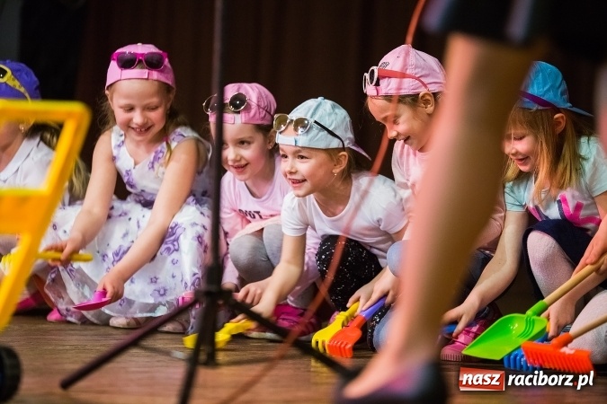 Zdjęcie w galerii na portalu naszraciborz.pl: Kiermasz wielkanocny w Krzanowicach wiadomości z regionu