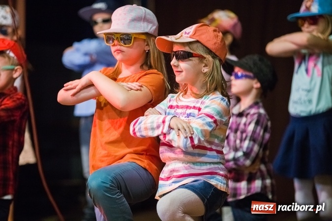 Zdjęcie w galerii na portalu naszraciborz.pl: Kiermasz wielkanocny w Krzanowicach wiadomości z regionu