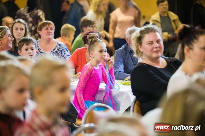 Zdjęcie w galerii na portalu naszraciborz.pl: Kiermasz wielkanocny w Krzanowicach wiadomości z regionu