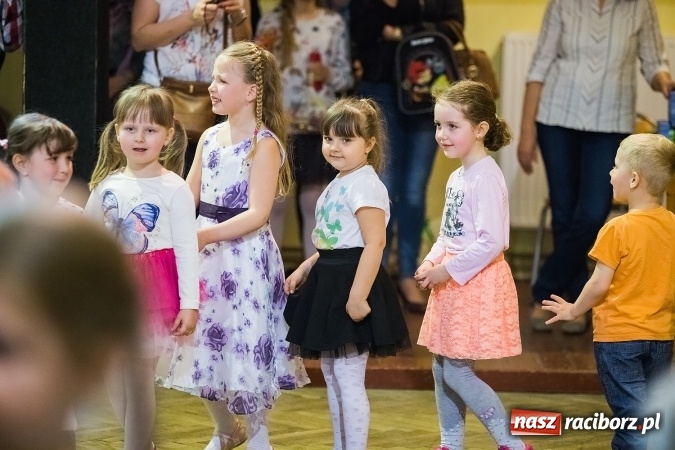 Zdjęcie w galerii na portalu naszraciborz.pl: Kiermasz wielkanocny w Krzanowicach wiadomości z regionu