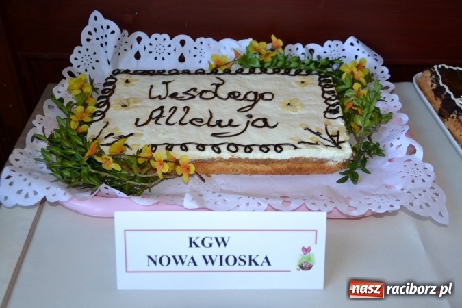 Zdjęcie w galerii na portalu naszraciborz.pl: Wielkanocne stoły na kiermaszu w Tworkowie  wiadomości z regionu