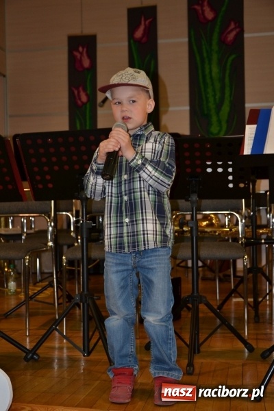 Zdjęcie w galerii na portalu naszraciborz.pl: Wielkanocne stoły na kiermaszu w Tworkowie  wiadomości z regionu