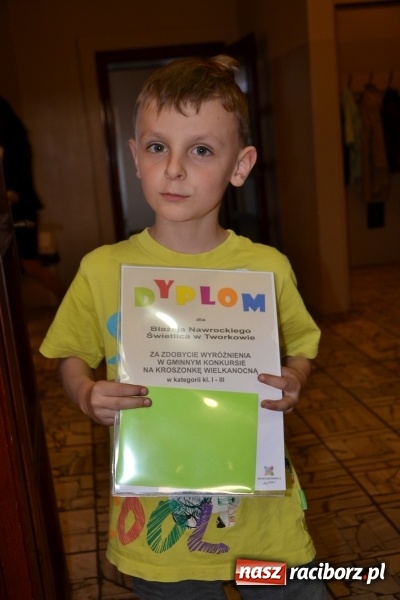 Zdjęcie w galerii na portalu naszraciborz.pl: Wielkanocne stoły na kiermaszu w Tworkowie  wiadomości z regionu