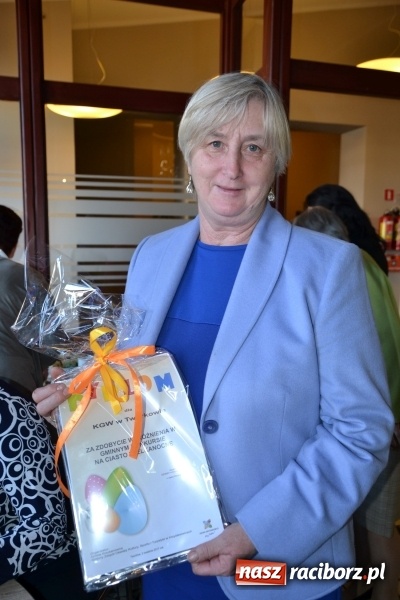 Zdjęcie w galerii na portalu naszraciborz.pl: Wielkanocne stoły na kiermaszu w Tworkowie  wiadomości z regionu