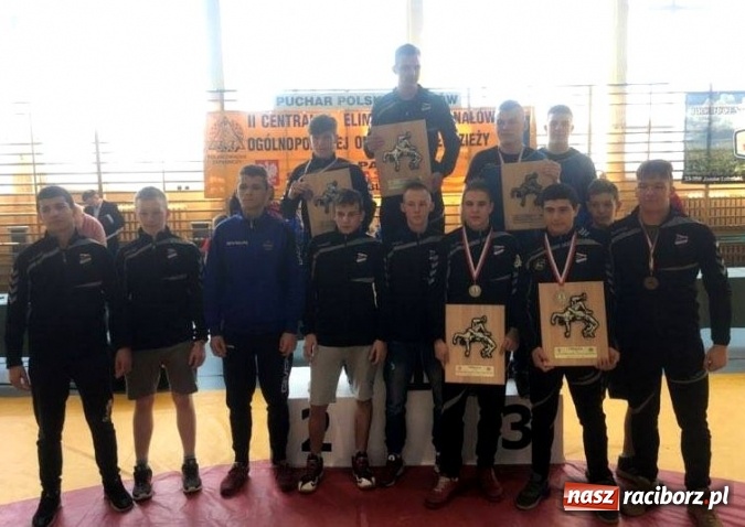 Zdjęcie w galerii na portalu naszraciborz.pl: Cztery medale zapaśników Unii Racibórz  wiadomości z regionu