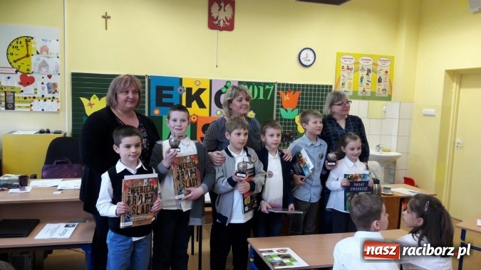 Zdjęcie w galerii na portalu naszraciborz.pl: Eko-Asy 2017 - w Szkole Podstawowej nr 15 odbyła się kolejna edycja turnieju  wiadomości z regionu