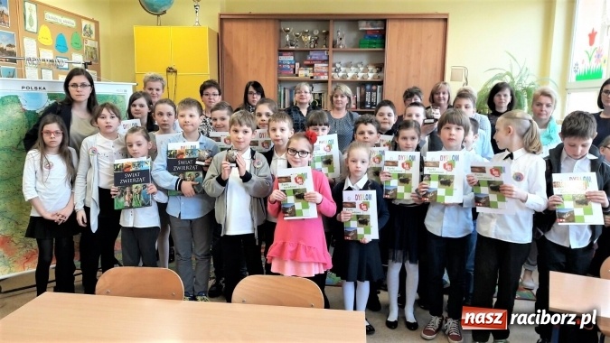 Zdjęcie w galerii na portalu naszraciborz.pl: Eko-Asy 2017 - w Szkole Podstawowej nr 15 odbyła się kolejna edycja turnieju  wiadomości z regionu