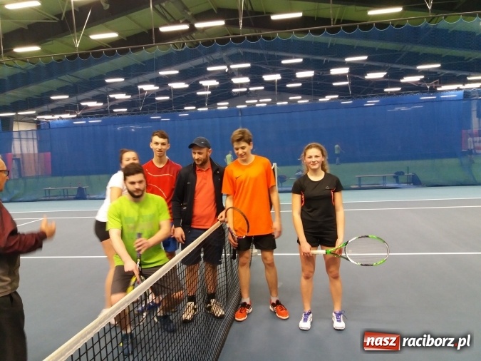 Zdjęcie w galerii na portalu naszraciborz.pl: Kontakty tenisowe TKKF Rafako z Bohuminem  wiadomości z regionu