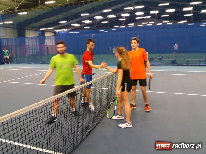 Zdjęcie w galerii na portalu naszraciborz.pl: Kontakty tenisowe TKKF Rafako z Bohuminem  wiadomości z regionu