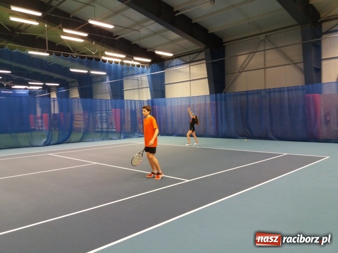 Zdjęcie w galerii na portalu naszraciborz.pl: Kontakty tenisowe TKKF Rafako z Bohuminem  wiadomości z regionu