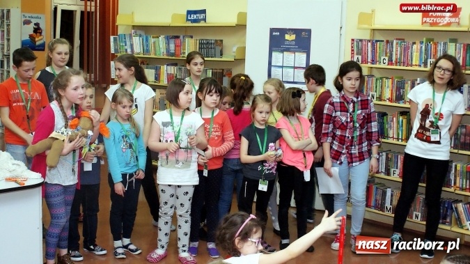 Zdjęcie w galerii na portalu naszraciborz.pl: Raciborska książnica zorganizowała XV Noc z Andersenem wiadomości z regionu