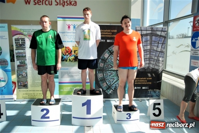 Zdjęcie w galerii na portalu naszraciborz.pl: Sukcesy sportowców z raciborskiego Klubu Huragan na zawodach w Zabrzu wiadomości z regionu