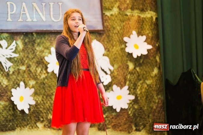 Zdjęcie w galerii na portalu naszraciborz.pl: Piosenki religijne w Borucinie po raz szósty wiadomości z regionu