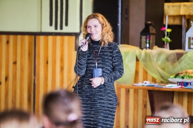 Zdjęcie w galerii na portalu naszraciborz.pl: Piosenki religijne w Borucinie po raz szósty wiadomości z regionu