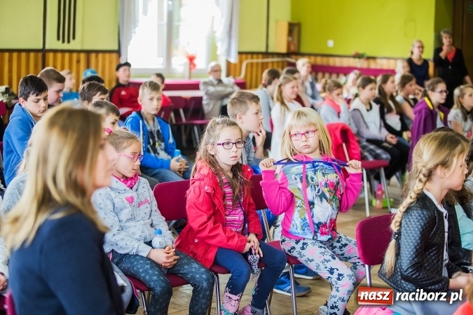 Zdjęcie w galerii na portalu naszraciborz.pl: Piosenki religijne w Borucinie po raz szósty wiadomości z regionu
