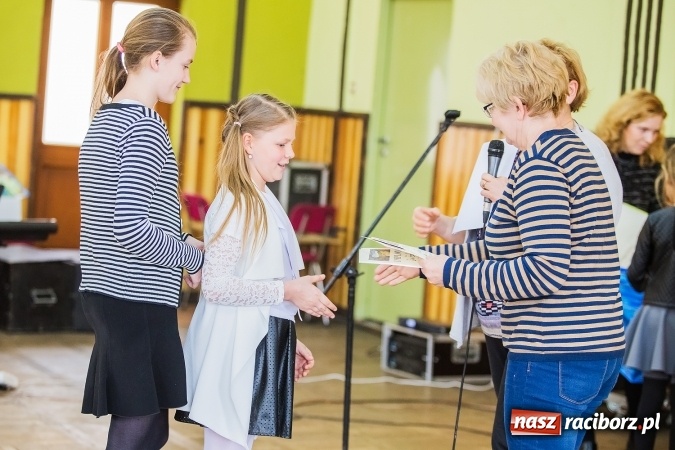 Zdjęcie w galerii na portalu naszraciborz.pl: Piosenki religijne w Borucinie po raz szósty wiadomości z regionu