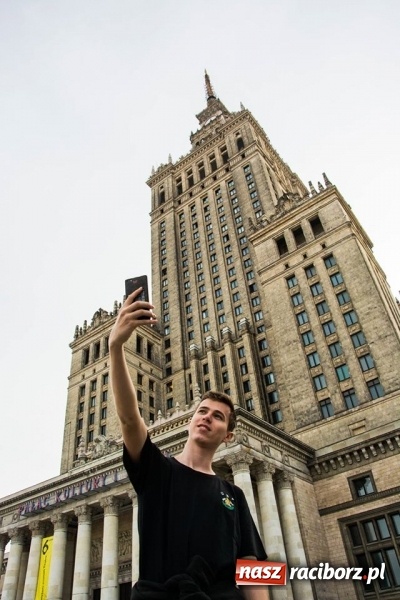Zdjęcie w galerii na portalu naszraciborz.pl: Młodzieżowa Drużyna Pożarnicza przy OSP w Samborowicach na spotkaniu laureatów w Warszawie wiadomości z regionu