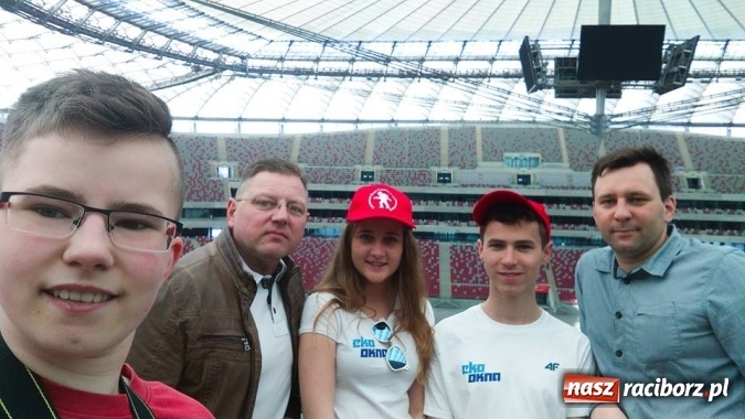 Zdjęcie w galerii na portalu naszraciborz.pl: Młodzieżowa Drużyna Pożarnicza przy OSP w Samborowicach na spotkaniu laureatów w Warszawie wiadomości z regionu