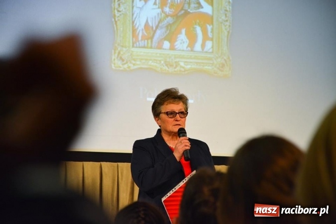 Zdjęcie w galerii na portalu naszraciborz.pl: Młodzieżowa Drużyna Pożarnicza przy OSP w Samborowicach na spotkaniu laureatów w Warszawie wiadomości z regionu