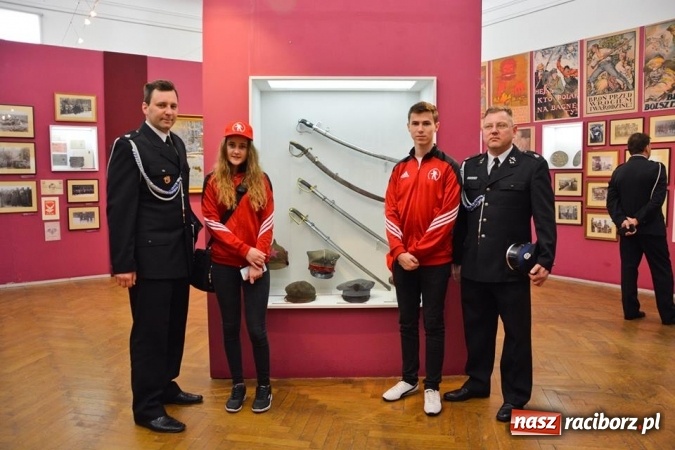 Zdjęcie w galerii na portalu naszraciborz.pl: Młodzieżowa Drużyna Pożarnicza przy OSP w Samborowicach na spotkaniu laureatów w Warszawie wiadomości z regionu