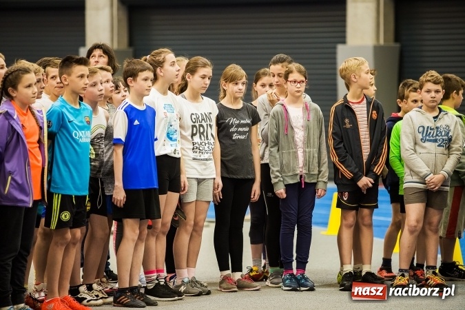 Zdjęcie w galerii na portalu naszraciborz.pl: Halowe Mistrzostwa Raciborza i Powiatu Raciborskiego w Lekkiej Atletyce wiadomości z regionu