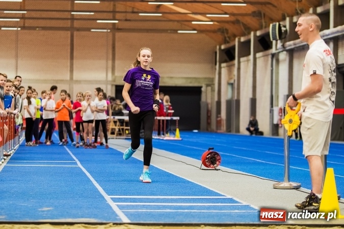 Zdjęcie w galerii na portalu naszraciborz.pl: Halowe Mistrzostwa Raciborza i Powiatu Raciborskiego w Lekkiej Atletyce wiadomości z regionu
