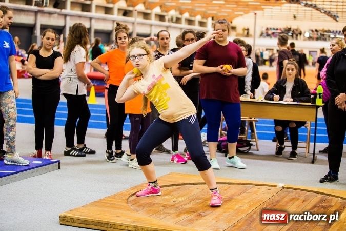 Zdjęcie w galerii na portalu naszraciborz.pl: Halowe Mistrzostwa Raciborza i Powiatu Raciborskiego w Lekkiej Atletyce wiadomości z regionu