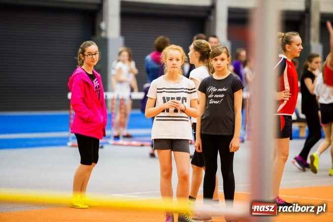 Zdjęcie w galerii na portalu naszraciborz.pl: Halowe Mistrzostwa Raciborza i Powiatu Raciborskiego w Lekkiej Atletyce wiadomości z regionu