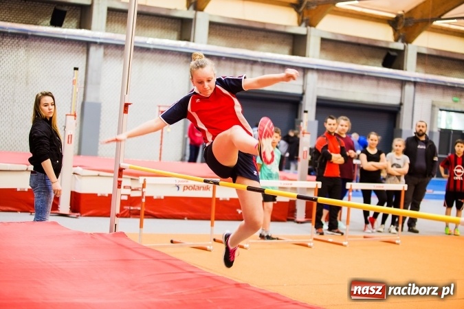 Zdjęcie w galerii na portalu naszraciborz.pl: Halowe Mistrzostwa Raciborza i Powiatu Raciborskiego w Lekkiej Atletyce wiadomości z regionu