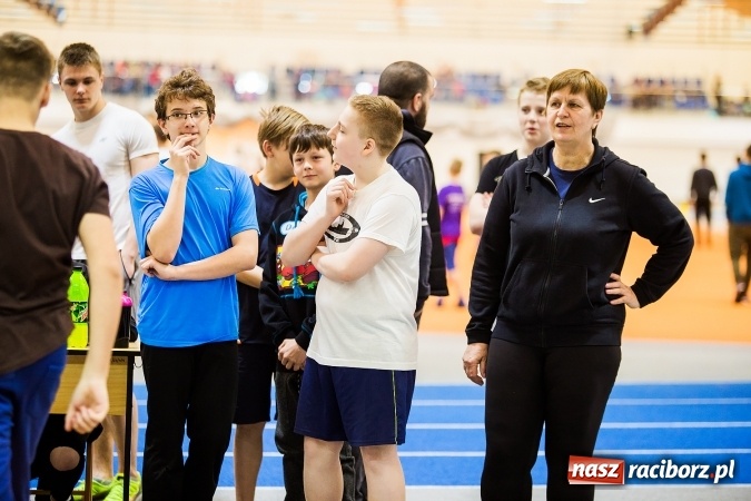 Zdjęcie w galerii na portalu naszraciborz.pl: Halowe Mistrzostwa Raciborza i Powiatu Raciborskiego w Lekkiej Atletyce wiadomości z regionu