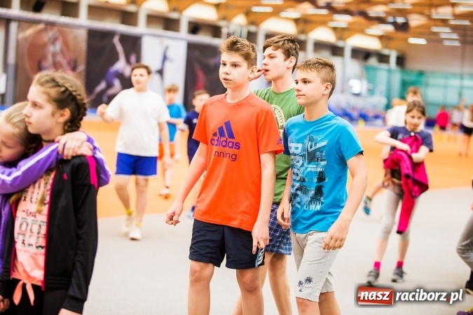 Zdjęcie w galerii na portalu naszraciborz.pl: Halowe Mistrzostwa Raciborza i Powiatu Raciborskiego w Lekkiej Atletyce wiadomości z regionu
