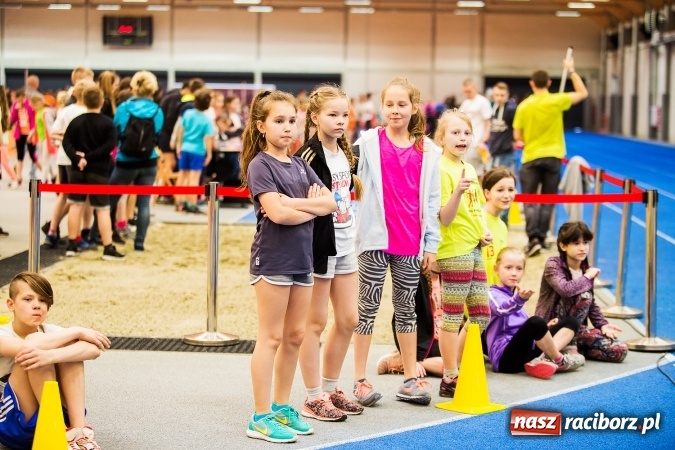 Zdjęcie w galerii na portalu naszraciborz.pl: Halowe Mistrzostwa Raciborza i Powiatu Raciborskiego w Lekkiej Atletyce wiadomości z regionu