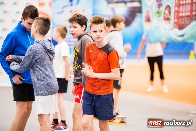 Zdjęcie w galerii na portalu naszraciborz.pl: Halowe Mistrzostwa Raciborza i Powiatu Raciborskiego w Lekkiej Atletyce wiadomości z regionu