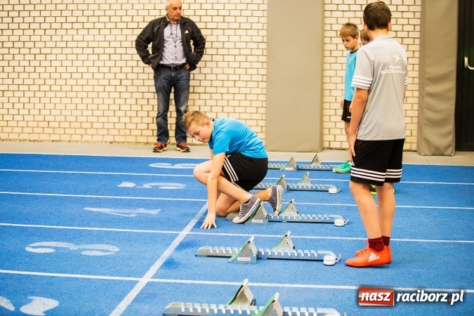 Zdjęcie w galerii na portalu naszraciborz.pl: Halowe Mistrzostwa Raciborza i Powiatu Raciborskiego w Lekkiej Atletyce wiadomości z regionu