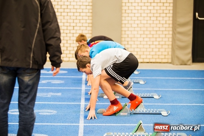 Zdjęcie w galerii na portalu naszraciborz.pl: Halowe Mistrzostwa Raciborza i Powiatu Raciborskiego w Lekkiej Atletyce wiadomości z regionu