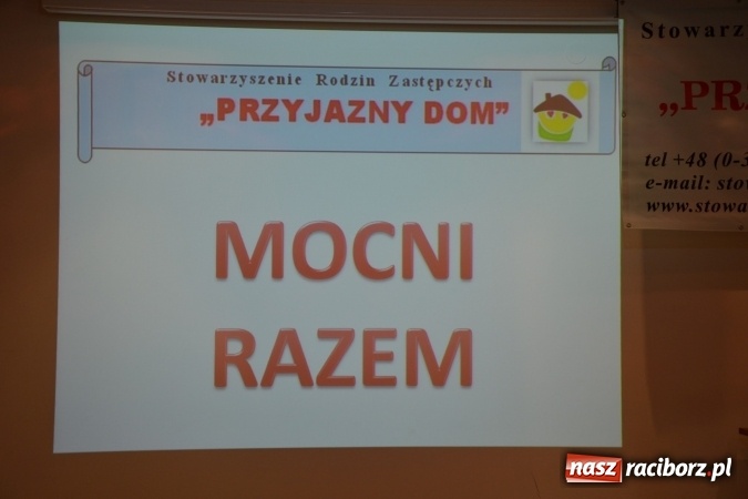 Zdjęcie w galerii na portalu naszraciborz.pl: Mocni Razem - konferencja na Zamku Piastowskim  wiadomości z regionu
