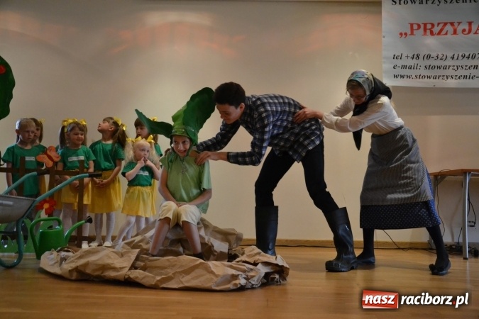 Zdjęcie w galerii na portalu naszraciborz.pl: Mocni Razem - konferencja na Zamku Piastowskim  wiadomości z regionu