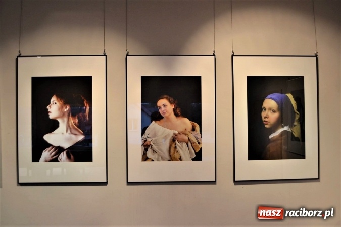 Zdjęcie w galerii na portalu naszraciborz.pl: Prace uczniów raciborskiego Liceum Plastycznego można oglądać w Kuźni Raciborskiej  wiadomości z regionu