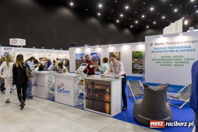 Zdjęcie w galerii na portalu naszraciborz.pl: Sukces raciborskich wydawnictw promocyjnych na Międzynarodowych Targach Turystyki, Spa, Sprzętu Turystycznego i Żeglarskiego GLOBalnie 2017  wiadomości z regionu