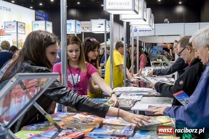 Zdjęcie w galerii na portalu naszraciborz.pl: Sukces raciborskich wydawnictw promocyjnych na Międzynarodowych Targach Turystyki, Spa, Sprzętu Turystycznego i Żeglarskiego GLOBalnie 2017  wiadomości z regionu